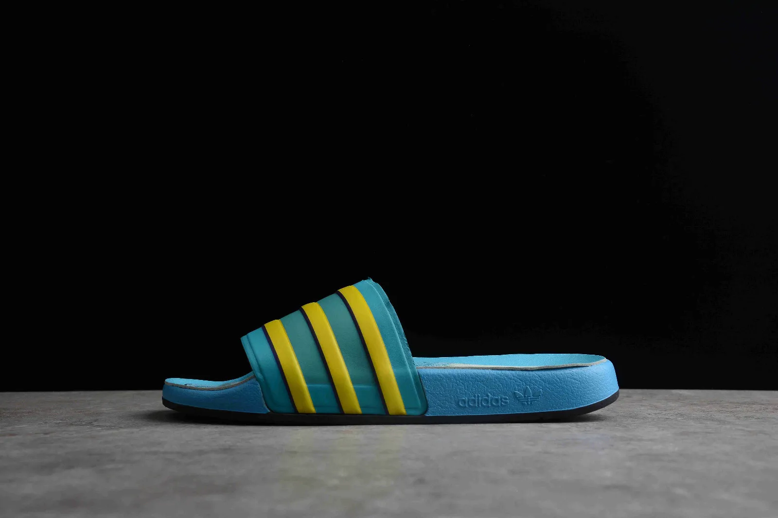 Adidas Adilette Premium Slides light Aqua Bright Yellow Purple FX4379