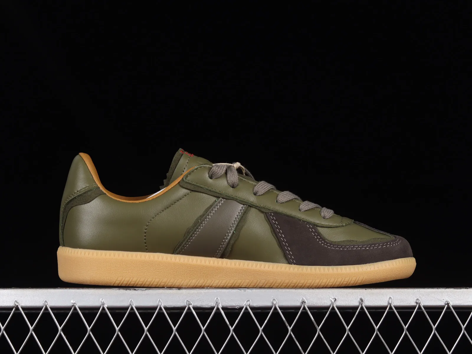 Adidas BW ARMY Dark Green Gum GY0016