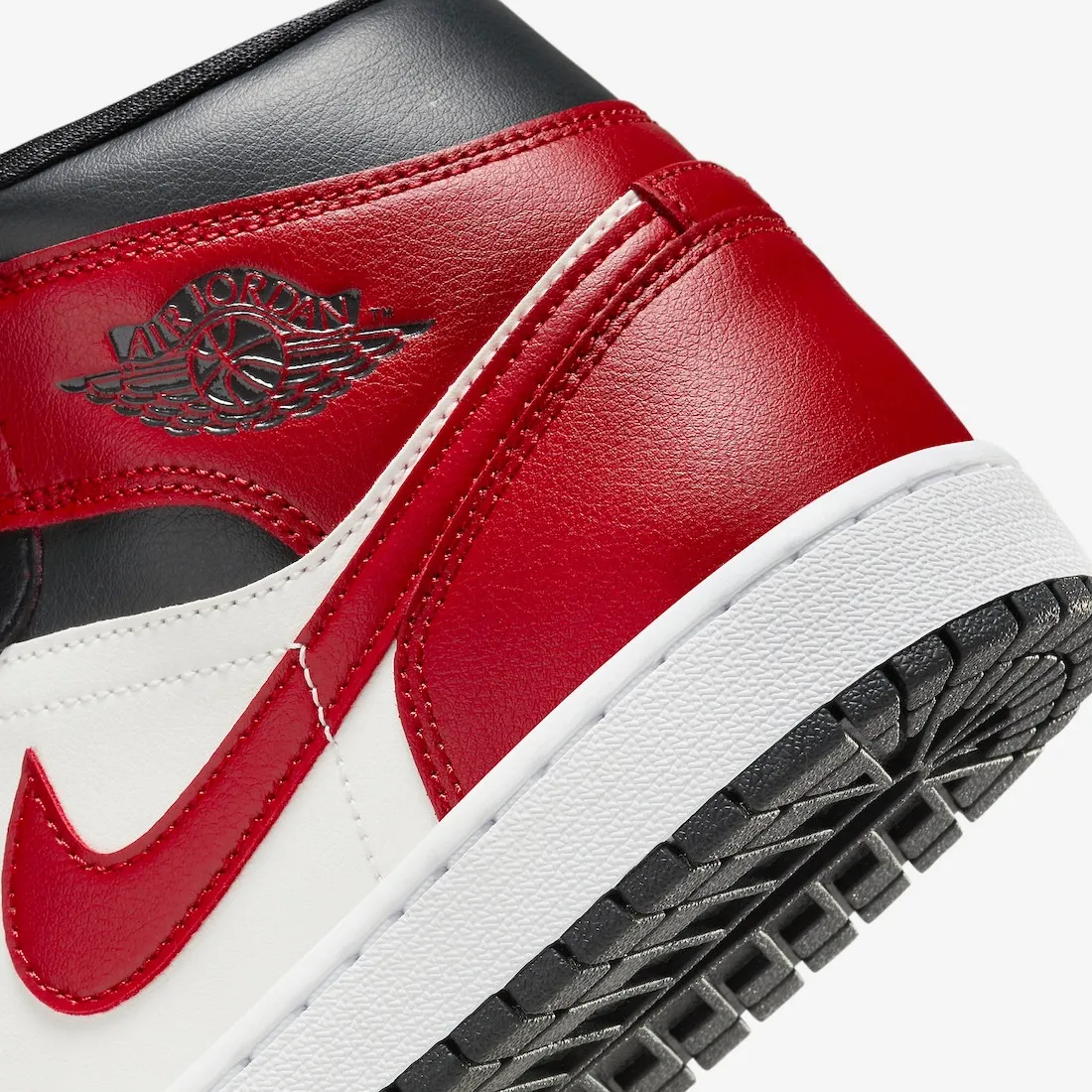 Air Jordan 1 Mid Black Toe Sail Gym Red Off Noir White BQ6472-160