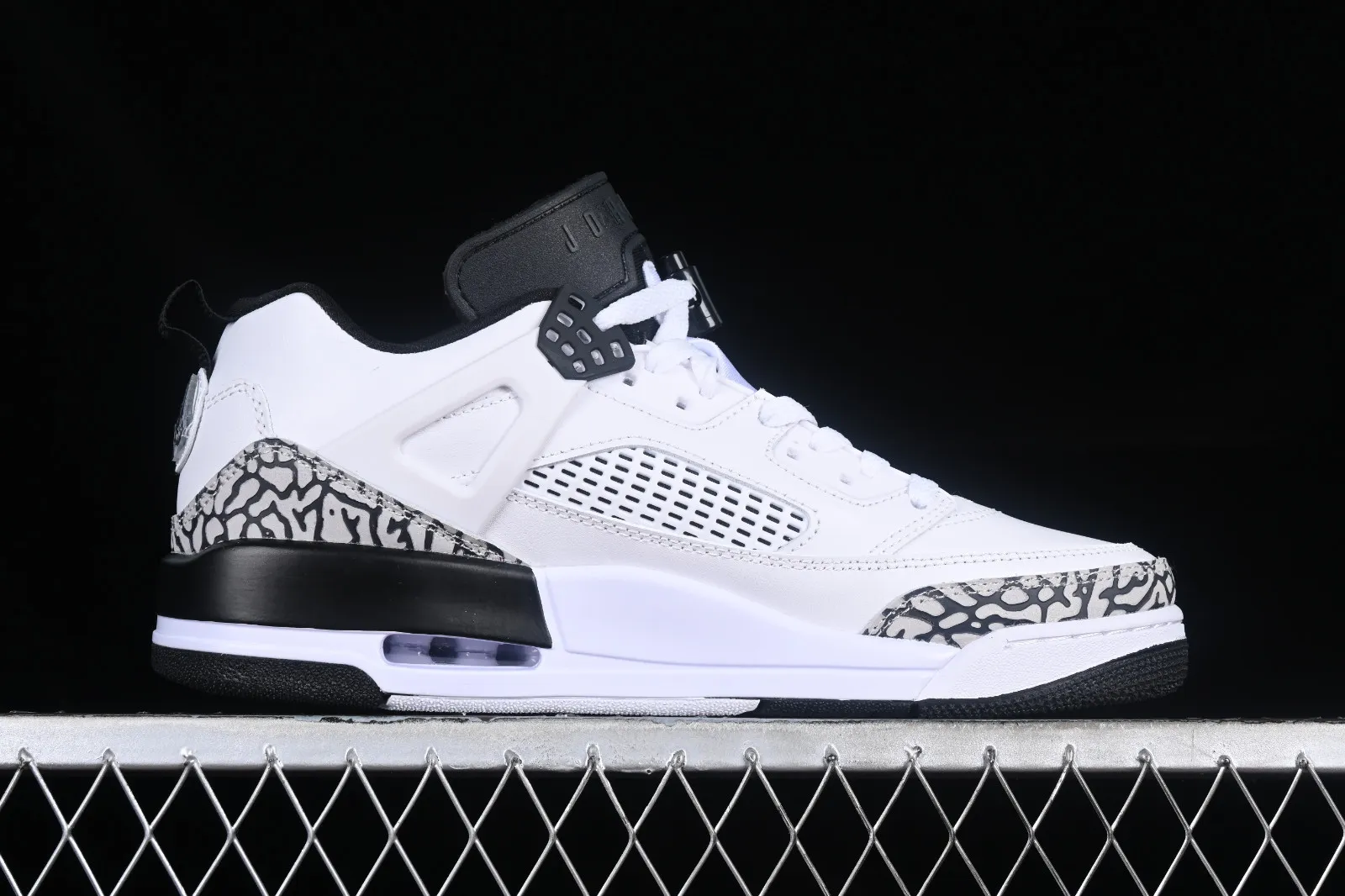 Air Jordan Spizike Low White Obsidian Pure Platinum FQ1759-104