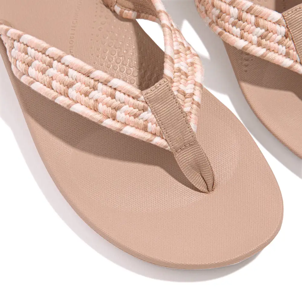 FitFlop iQushion Art-Webbing Ergonomic Flip-Flops Beige