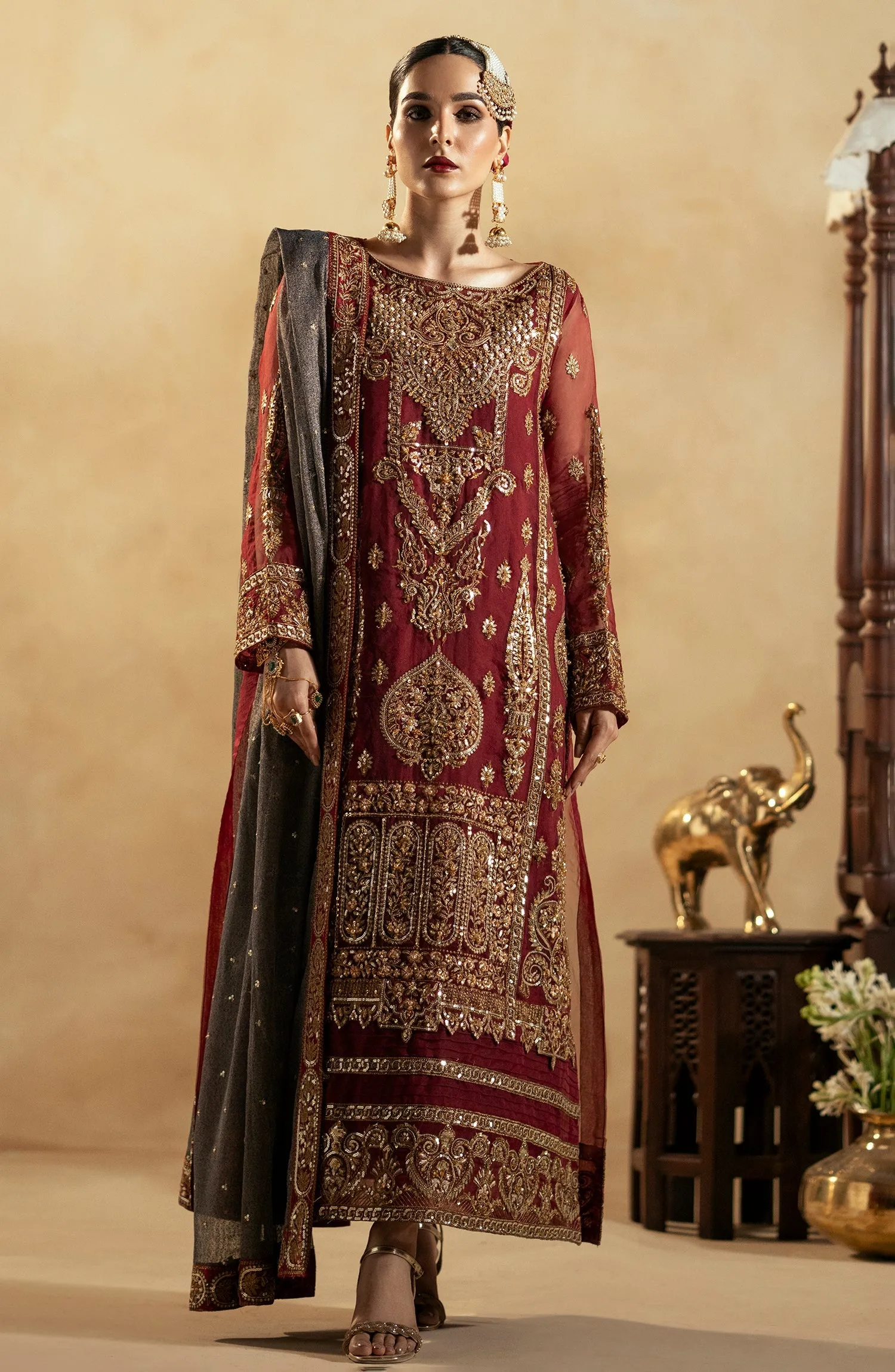 Maryum N Maria Zamani Begum Embroidered Organza Unstitched 3Pc Suit MW23-517