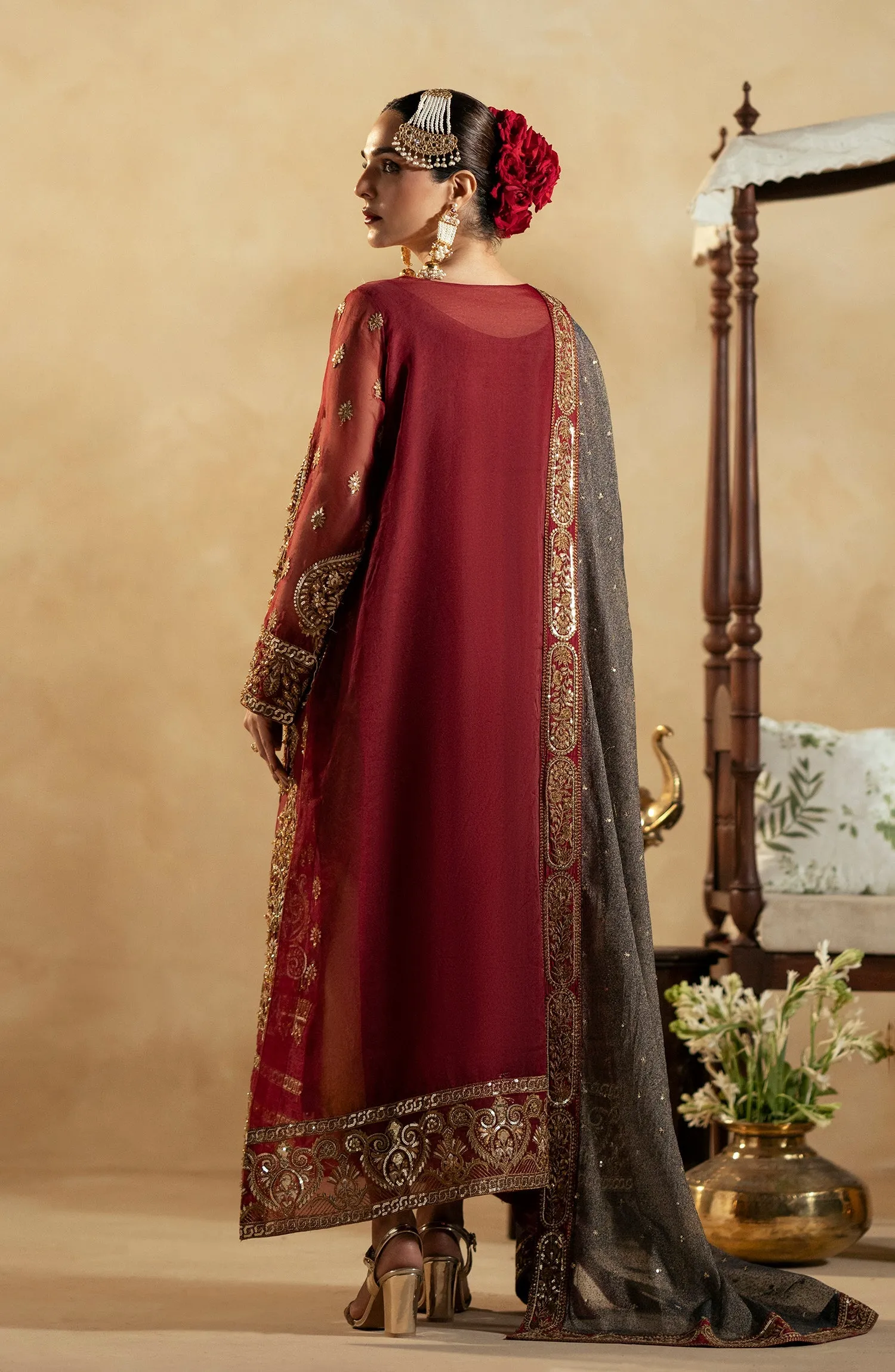 Maryum N Maria Zamani Begum Embroidered Organza Unstitched 3Pc Suit MW23-517