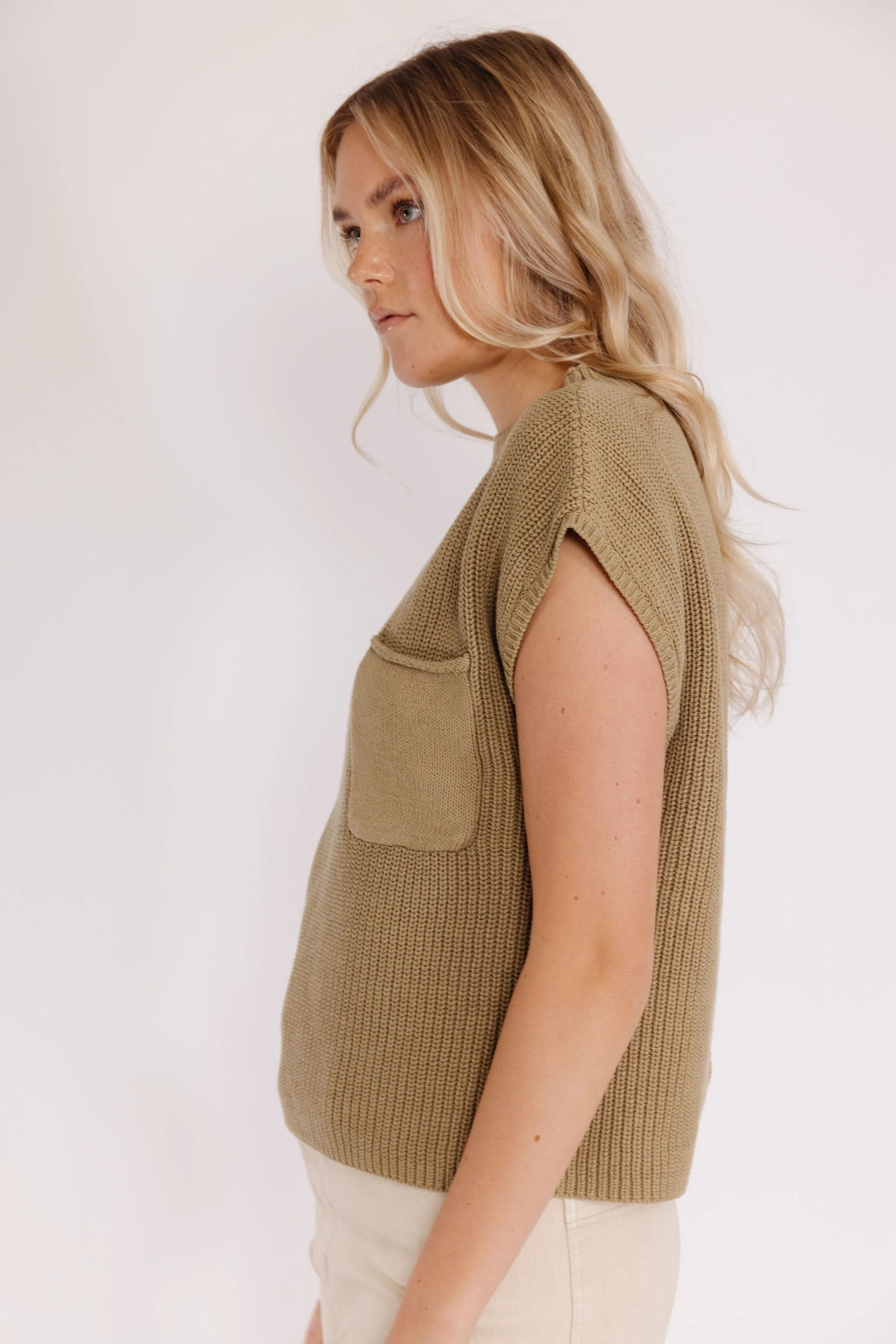 Pasco Sweater in Olive