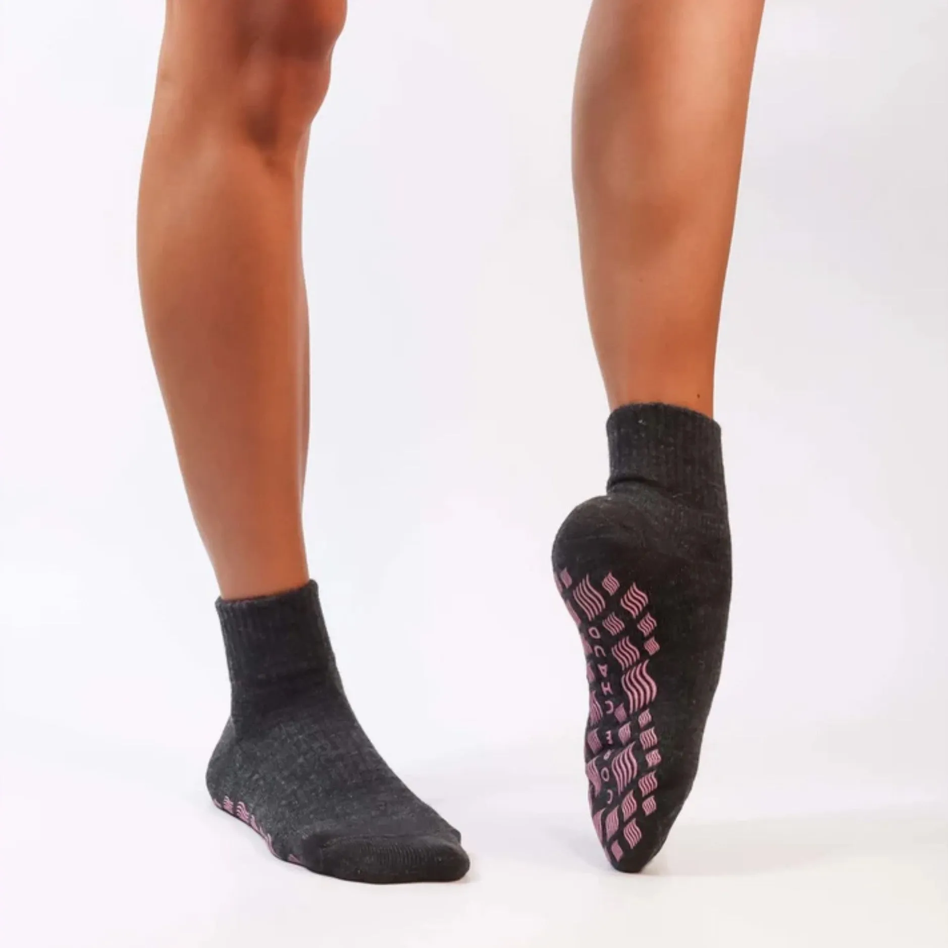 Quarter Grip Socks (Pilates / Barre)